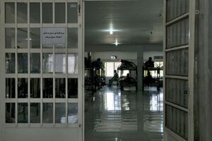 تقدیر مسئولان زندان یزد از حمایت صنایع استان در اشتغال زندانیان