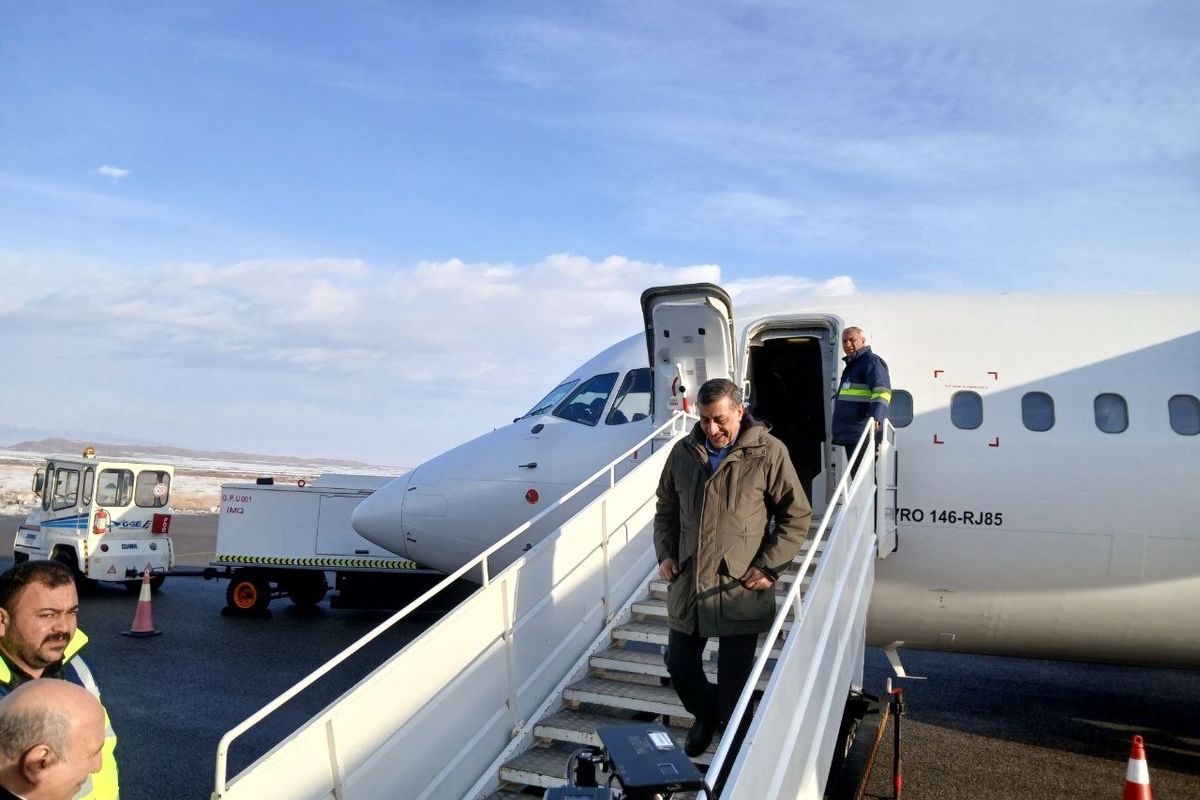 افتتاح چند طرح در سفر قائم‌پناه به استان کرمان + فیلم