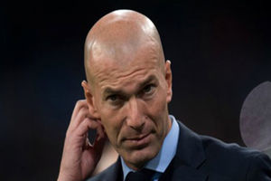 احتمال اخراج زیدان از رئال مادرید