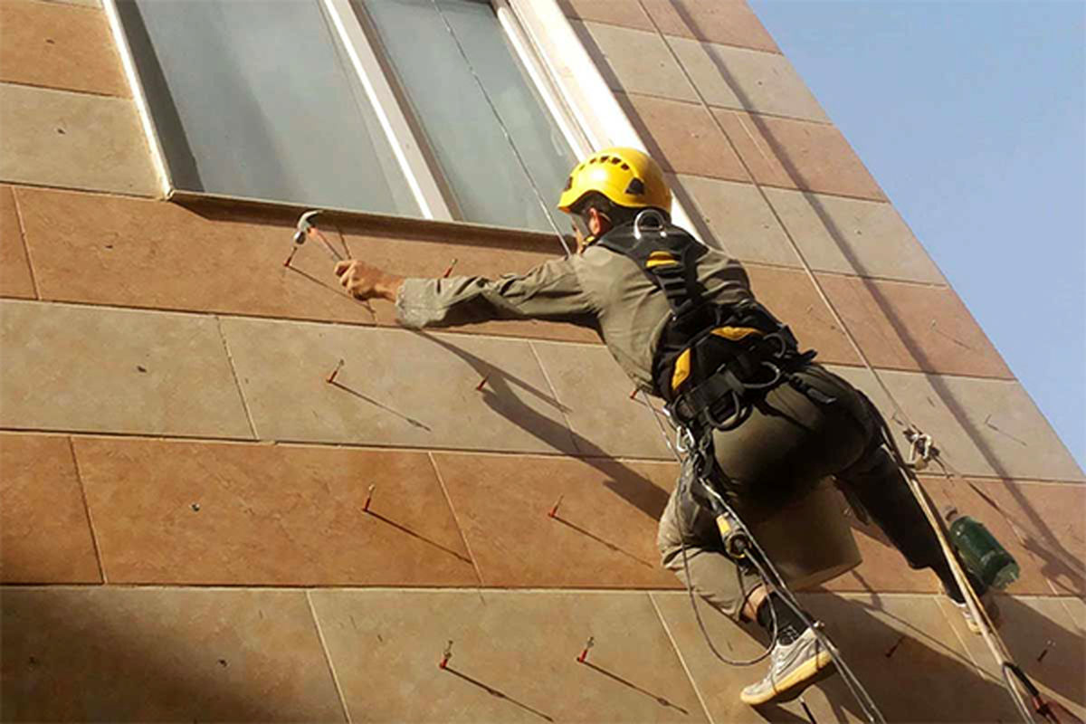 رولپلاک نما