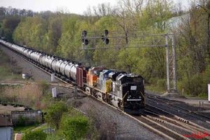 کاهش 14 درصدی زمان توقف قطارهای کشورهای "CIS" در ایران