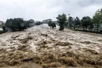 200 relief teams offer aids to Sistan and Baluchestan flood-hit areas