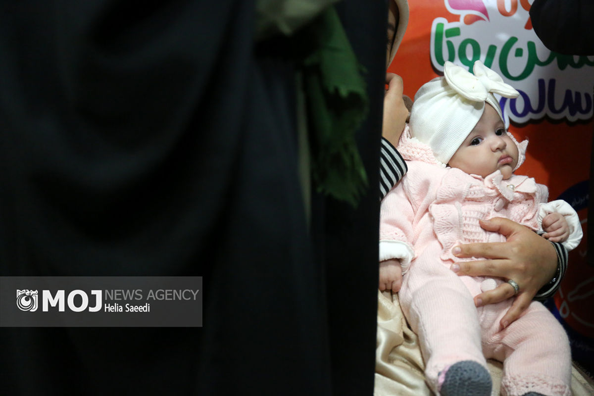 آیین نمادین تزریق واکسین روتاویروس