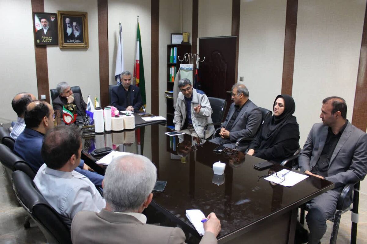 نشست نساجی قائمشهر 