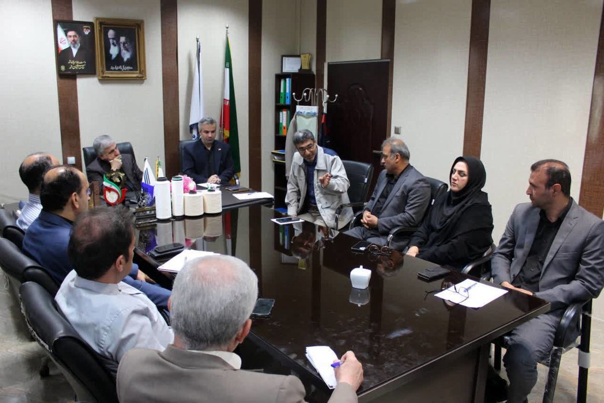 نشست نساجی قائمشهر 