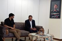 دیدار مخبر با خانواده شهید محمود باقری + فیلم