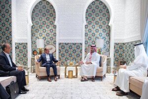 آخرین تحولات منطقه در دیدار ولیعهد عربستان و رئیس جمهور مصر بررسی شد