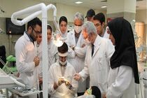 تلاش برای پرداخت وام دستیاری و اعطای بیمه سلامت به ۲۱ هزار دانشجوی پزشکی