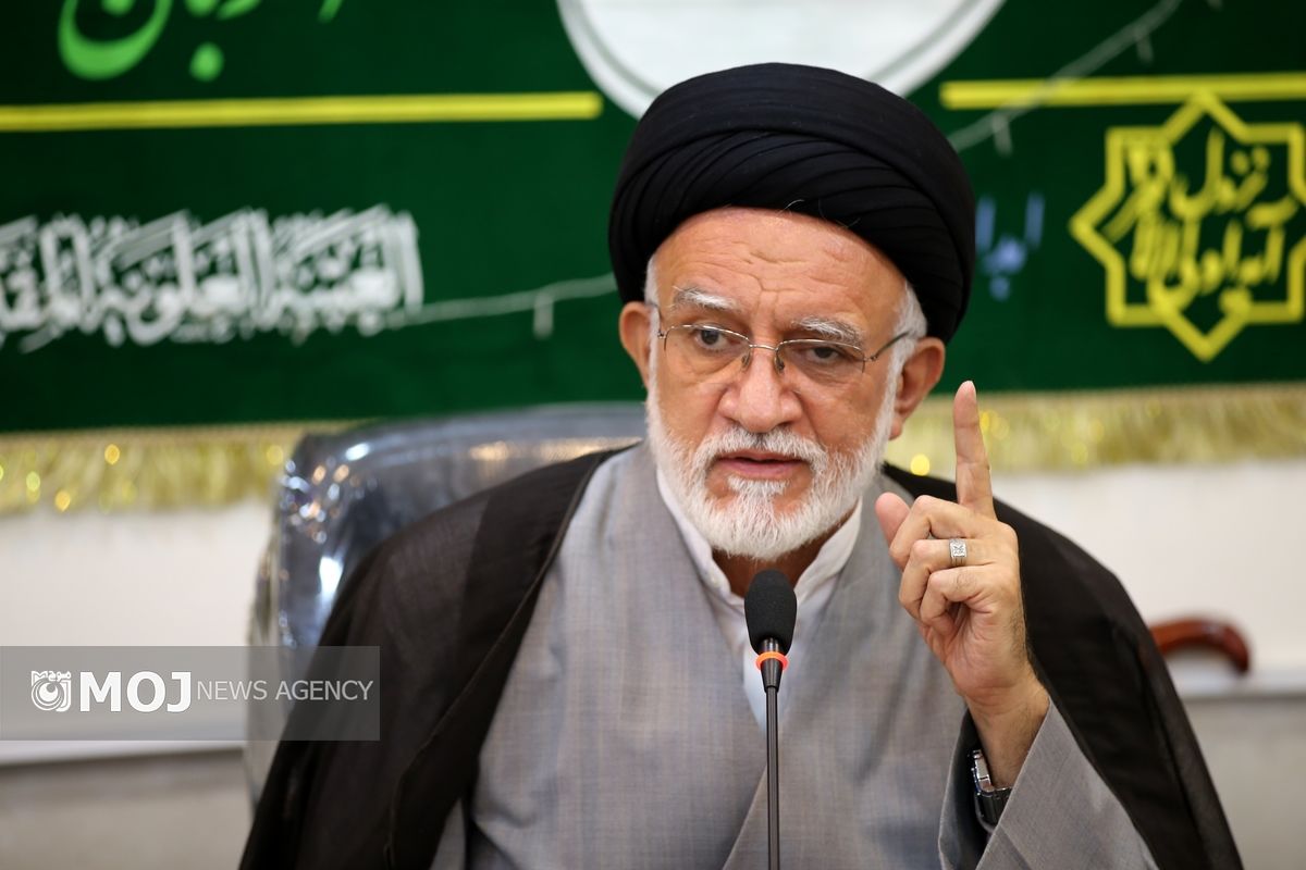 دبیر جامعه روحانیت شیراز