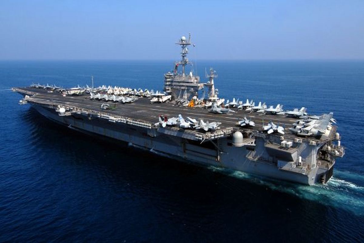 ناو هواپیمابر آبراهام لینکلن