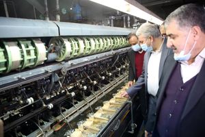 وزیر صنعت، معدن و تجارت از صنایع ابریشم گیلان بازدید کرد