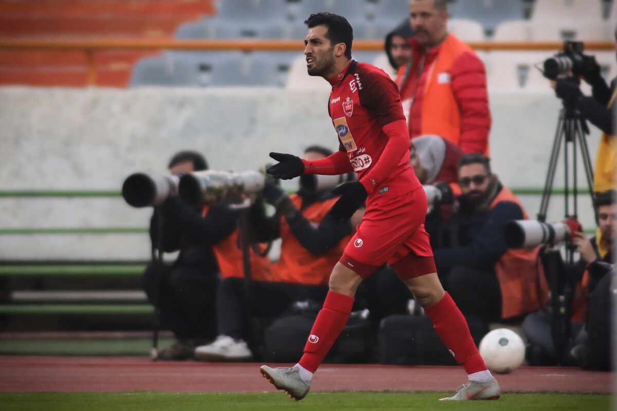بازی شهرداری ماهشهر و پرسپولیس