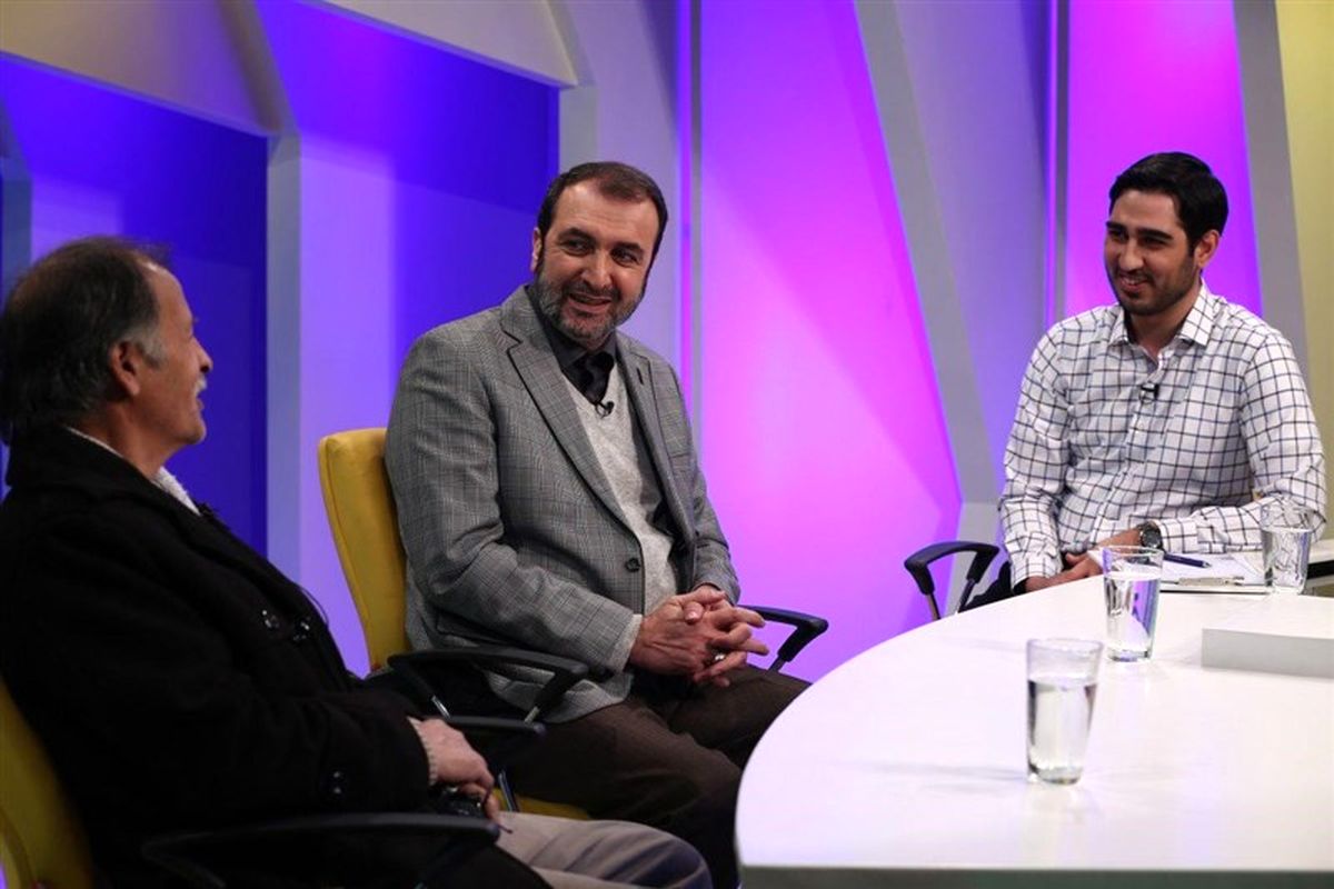 برنامه مستند