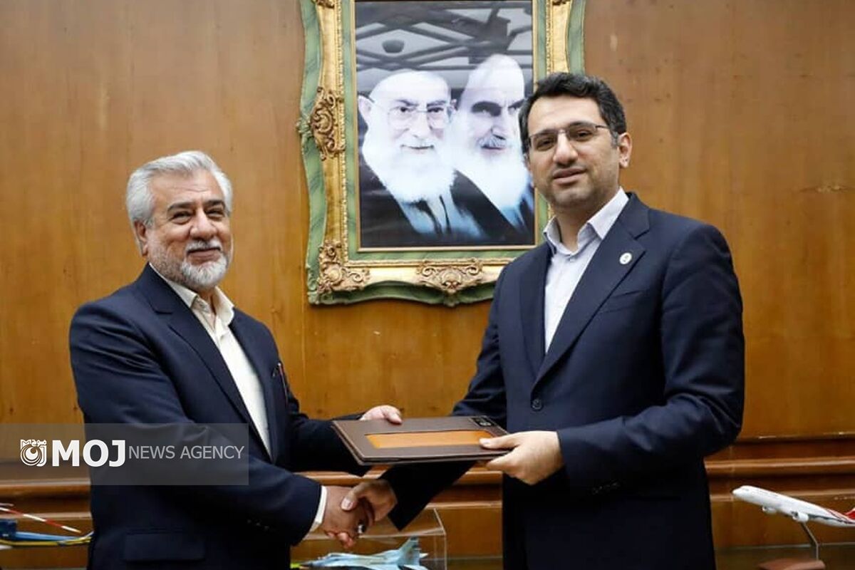 دکتر جاودان سیرت رییس بیمارستان کیش