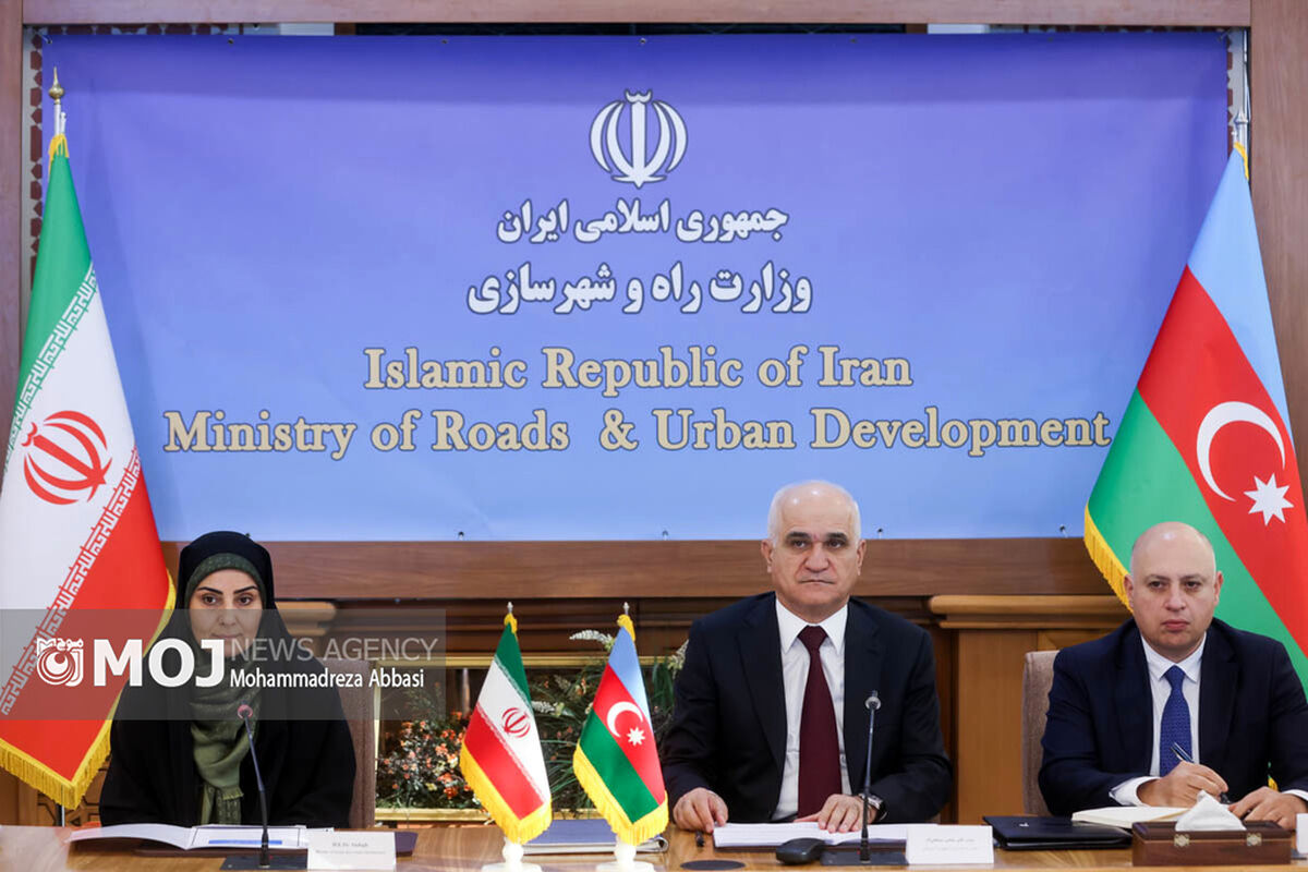 نشست مشترک معاون نخست وزیر آذربایجان و وزیر راه