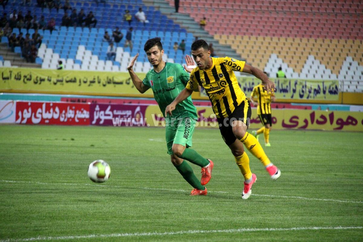 سپاهان و صنعت نفت آبادان