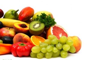 میوه و گوشت قرمز در آستانه نوروز گران شد