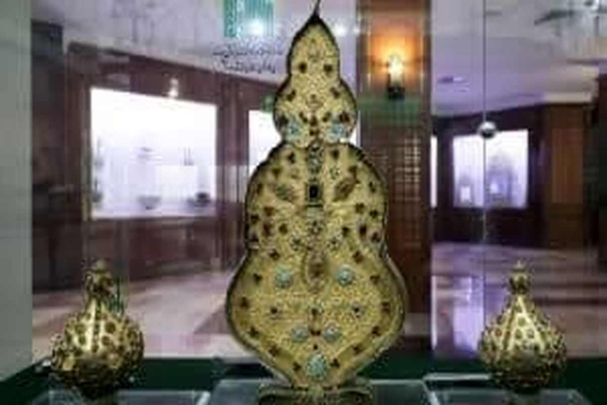 قطعات ضریح امام رضا(ع).