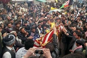 حمله هوایی آمریکا به شرق افغانستان 5 کشته برجا گذاشته است