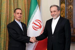 سفیر جدید ایران در مالی با وزیر امور خارجه دیدار کرد