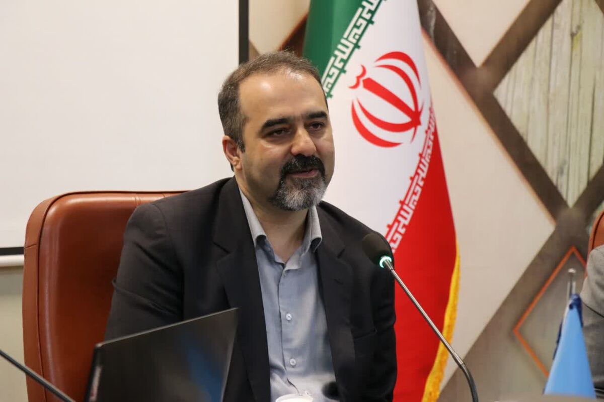 دکتر قربانی رئیس  دانشگاه علوم پزشکی مازندران
