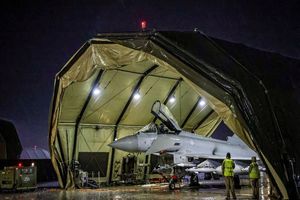 آمریکا و انگلیس حملات هوایی جدیدی را علیه یمن آغاز کردند