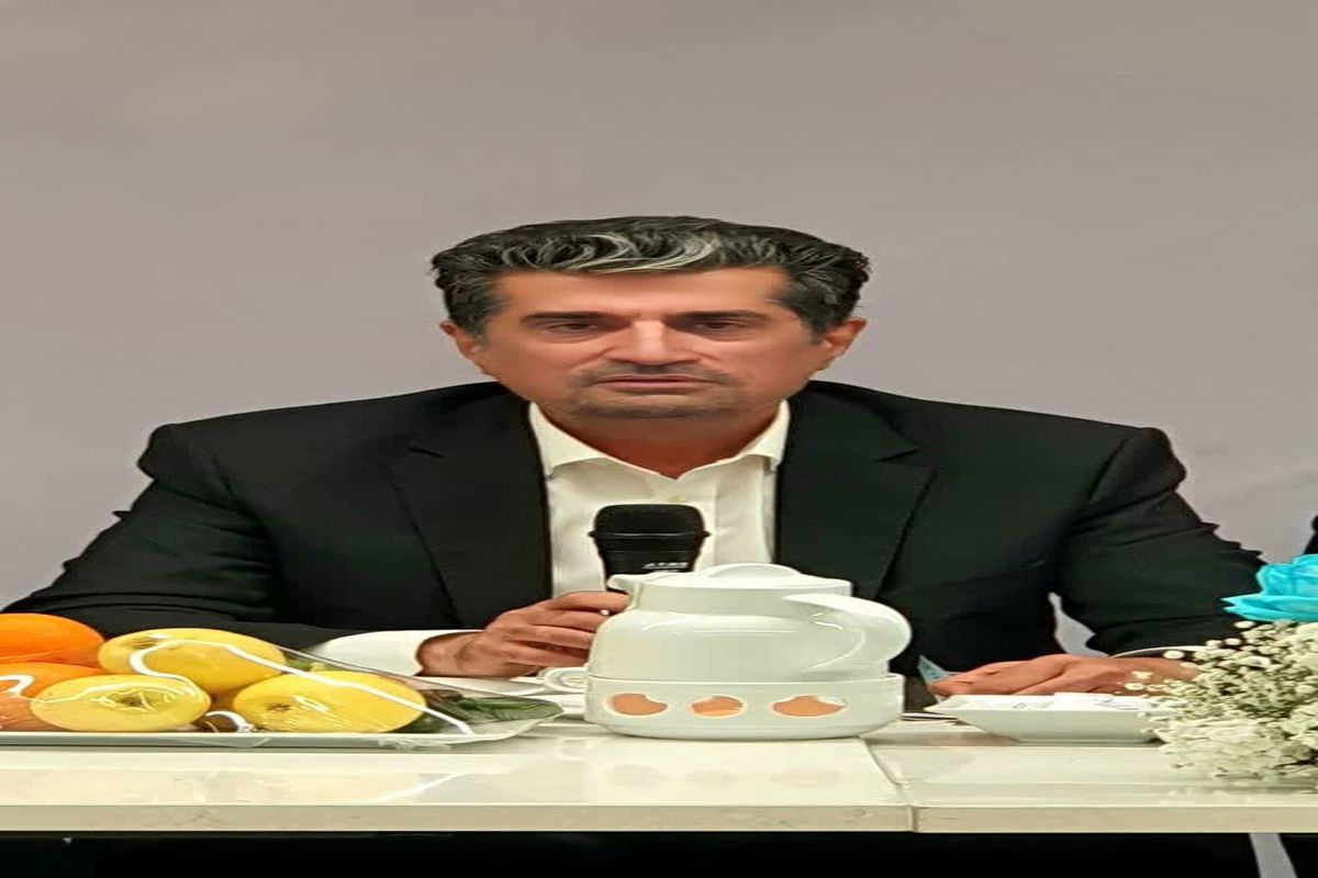 سرلیست ائتلاف اتحاد پیشرو در جمع رسانه های جمعی 5