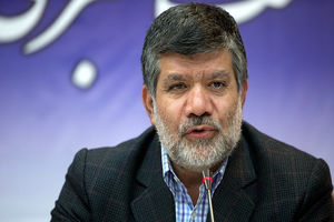 ١میلیارد و ٢میلیون دلار ارزش خودروهاى ترخیص شده از گمرک / کاهش 5 درصدی صادرات در شش ماهه نخست 96