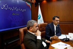حمایت تازه از فرهنگیان کیش؛ پیشنهاد پرداخت عملکردمحور و تأمین نیروی انسانی مدارس
