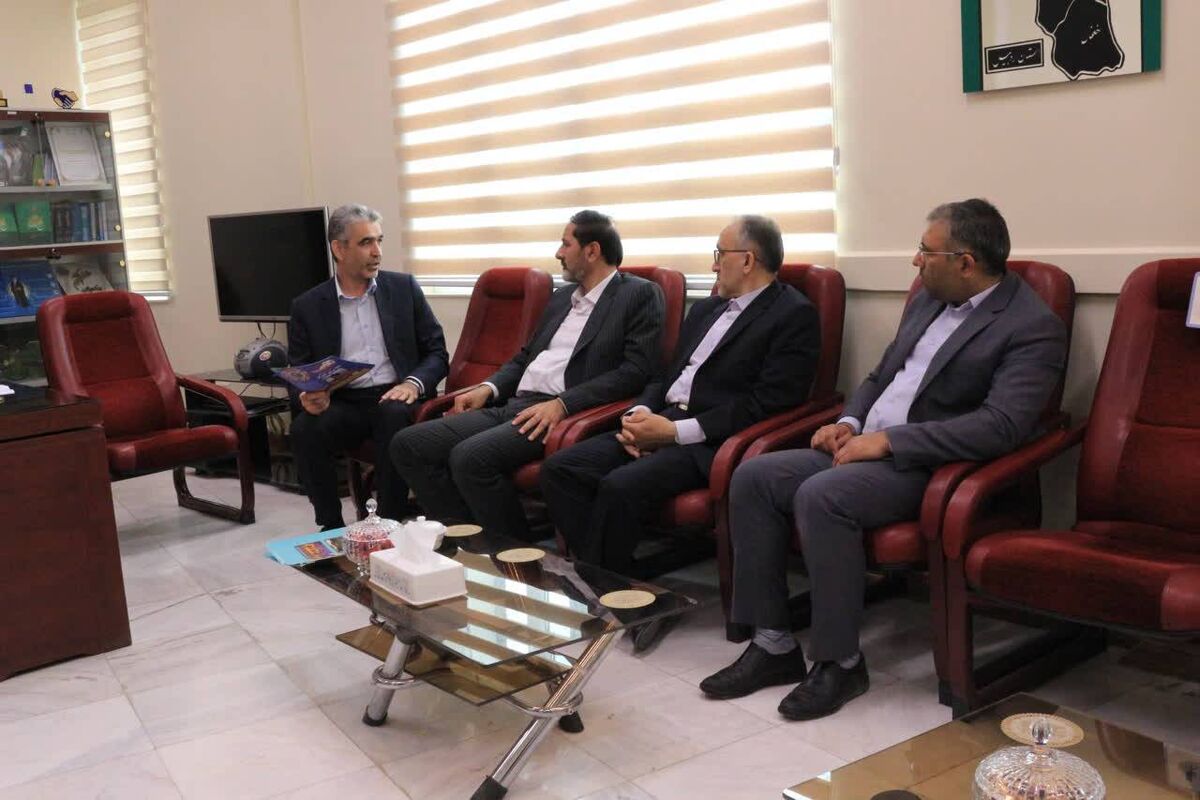 دیدار مدیرکل امور مالیاتی با شهردار اردبیل