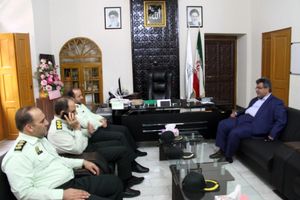نیروی انتظامی و شهرداری دو بازوی توانمند امنیت شهروندان هستند