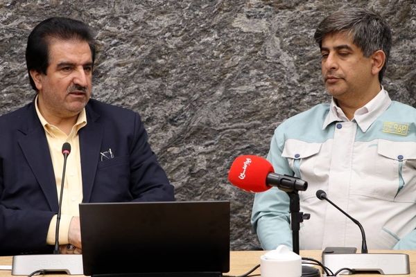 آمادگی بانک رفاه کارگران برای حمایت از صنعت فولاد کشور