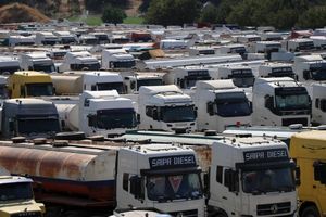 چهارمین روز اعتراض کامیون‌داران در مرز باشماق مریوان + فیلم