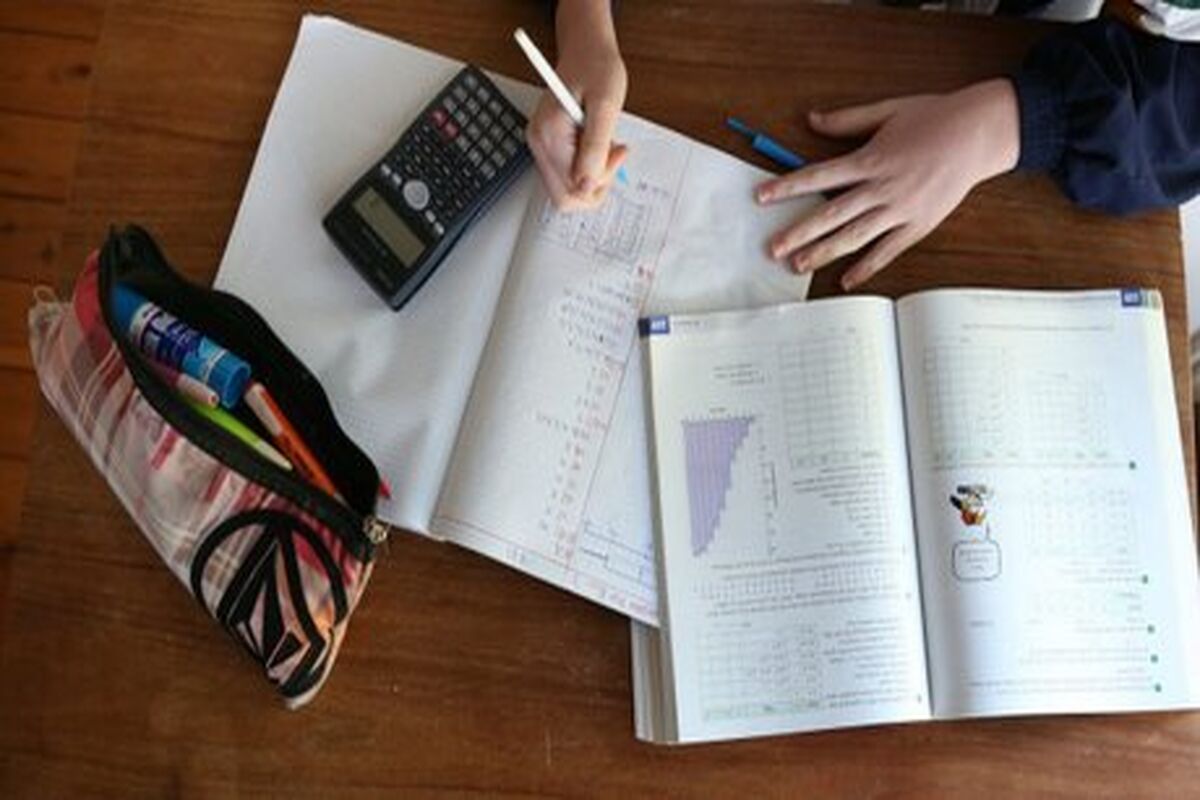 کتاب درسی