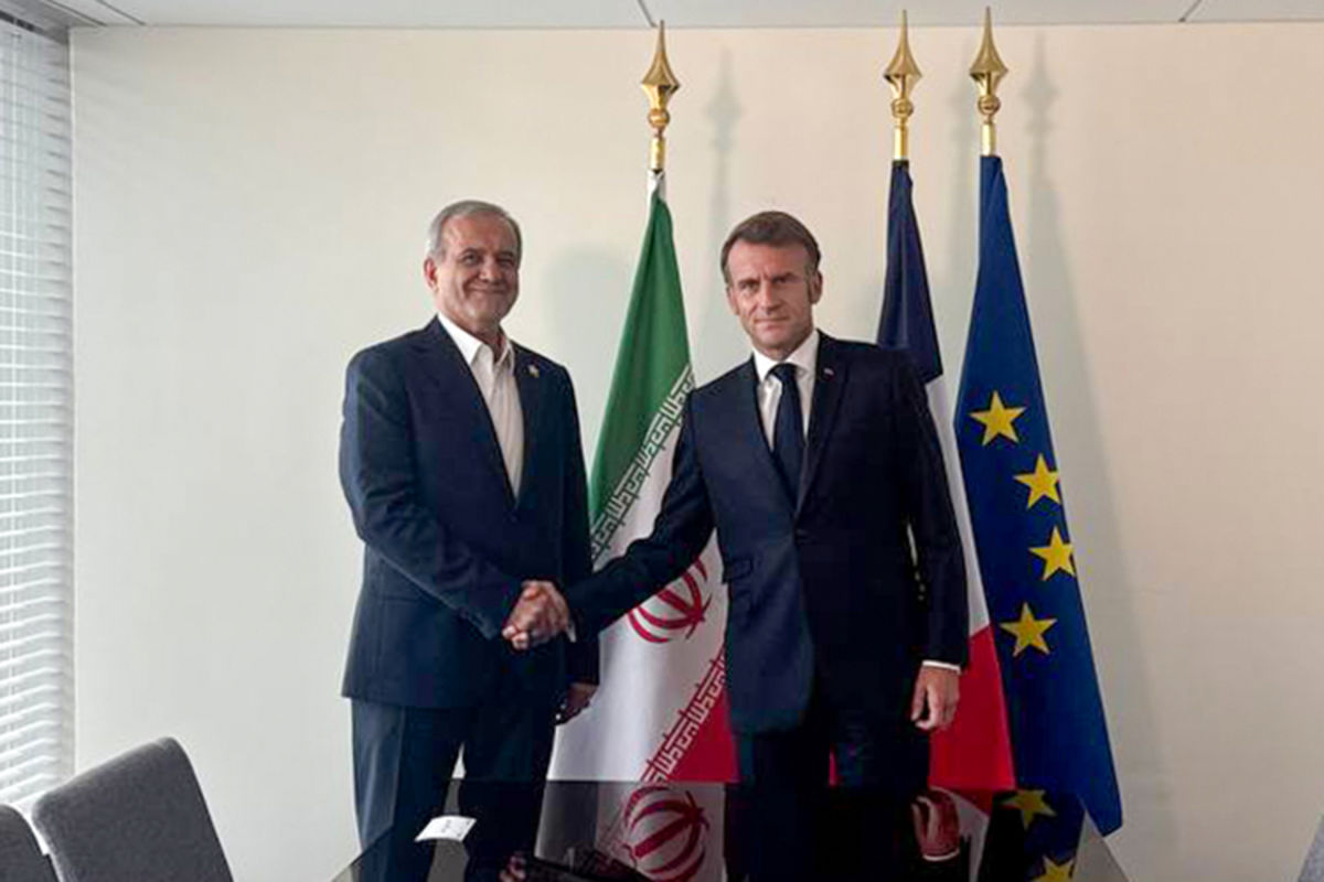 مسعود پزشکیان و امانوئل مکرون