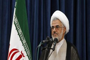 هیچ‌گونه مجوز احداث حسینیه جدای از مسجد نباید صادر شود