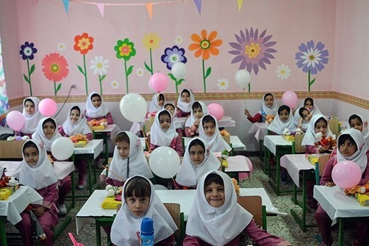 با به صدا درآمدن زنگ شکوفه‌ها در مدارس