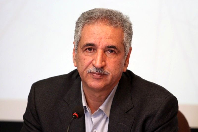 کارکنان برق همدان یک روز حقوق خود را به سیلزدگان اهدا کردند