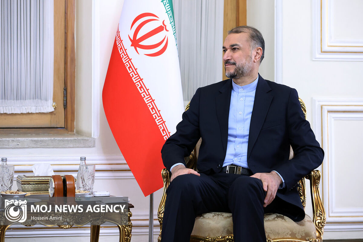 دیدار معاون وزیر خارجه ارمنستان با وزیر خارجه ایران