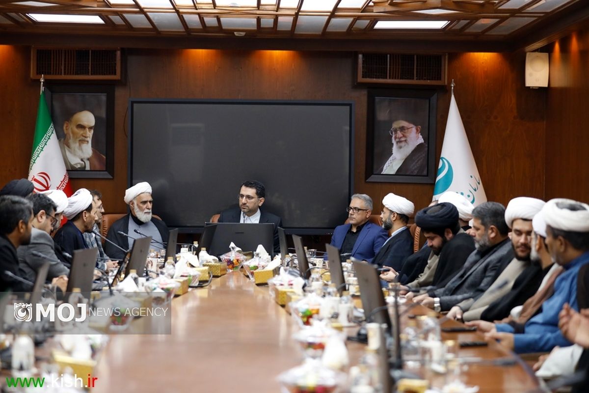 نشست امام جمعه کیش و مدیر عامل سازمان