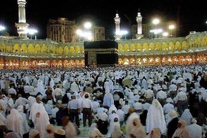 اعزام نخستین کاروان زائران اصفهانی به سرزمین وحی/ اعزام 500  زائر شامل سه کاروان از اصفهان