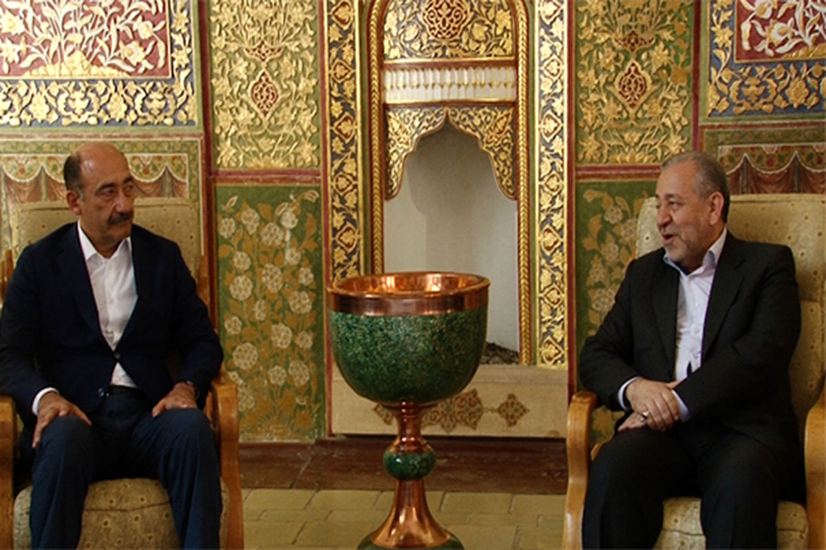 اصفهان- استانداری