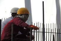 عراق خاستگاه نیروی کار ماهر ایرانی/ حقوق ماهی ۶۰۰ دلار، فرصت یا تهدید!