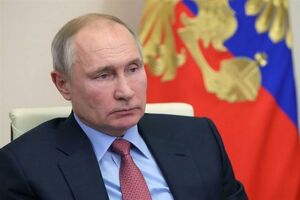 پوتین از توقیف عملیات نفتی وابسته به تنگه هرمز به‌طور کامل خبر داد