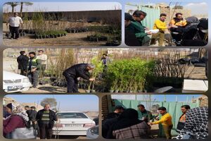 توزیع ۲۰۰۰ اصله نهال بین شهروندان در  روز درختکاری