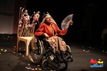 تئاتر سه رنگ اصلی در پردیس تئاتر شهرزاد تمدید شد