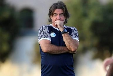 آینده ساپینتو در استقلال به جلسه مدیران گره خورد