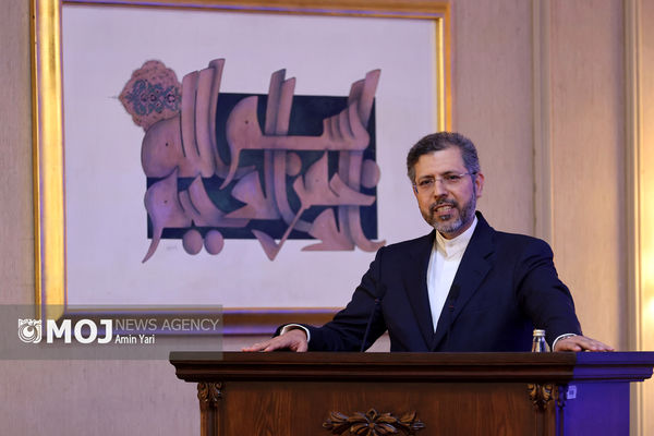 مذاکره ما با آمریکا، از نوع «مذاکره مسلح» خواهد بود