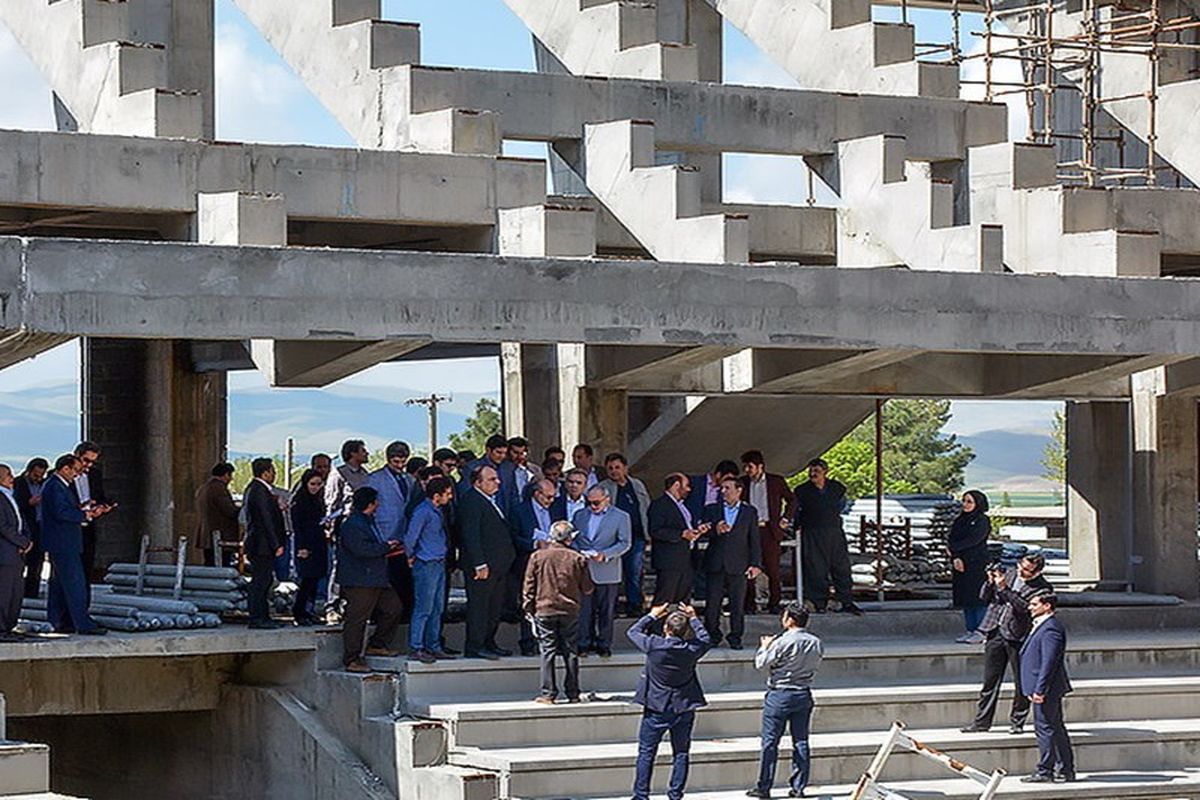 استاندار کرمانشاه در دهکده المپیک