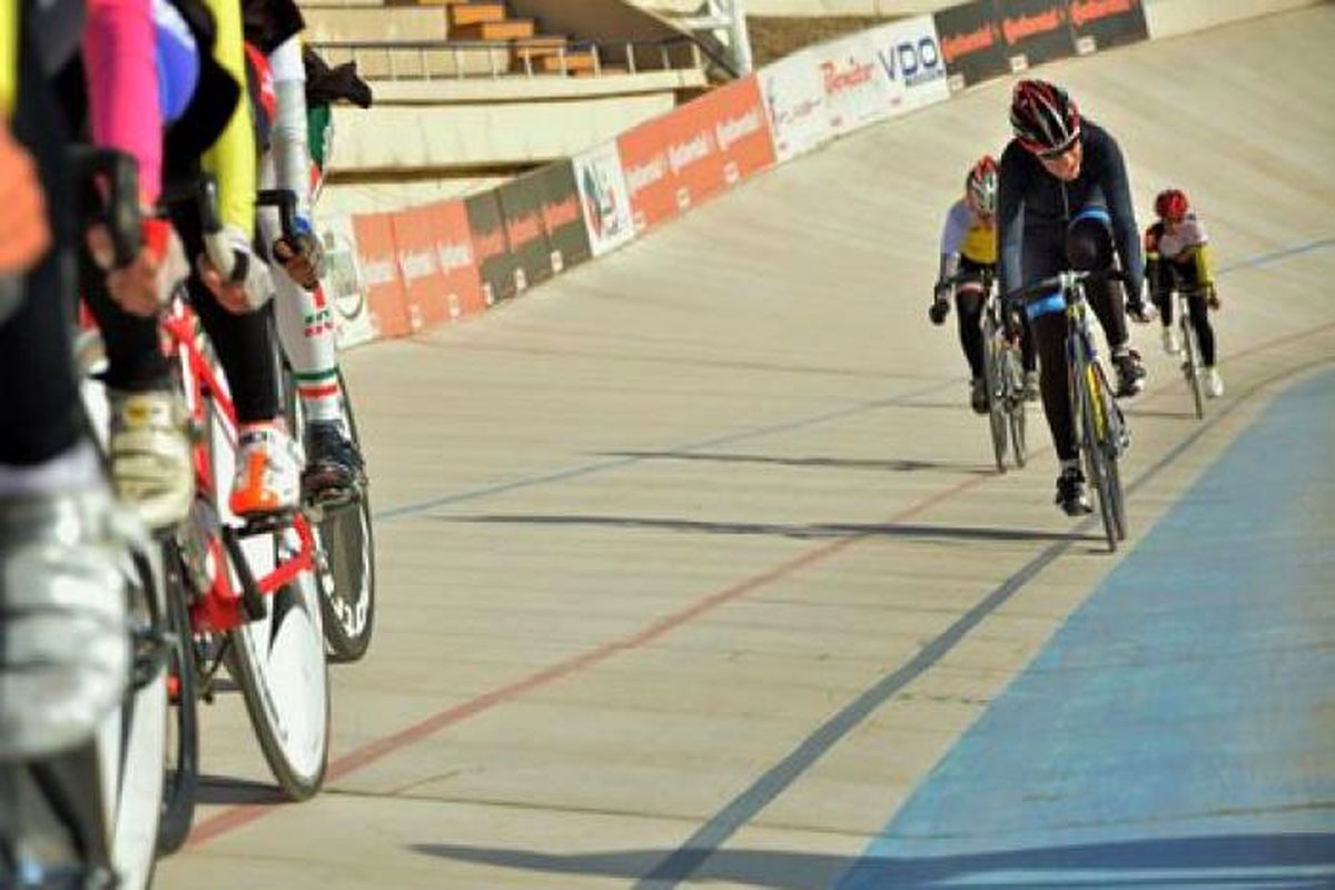 دوچرخه سواری زنان